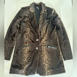 Free People Faux Fur Leopard Teddy Jacket Lined Coat with faux leather details